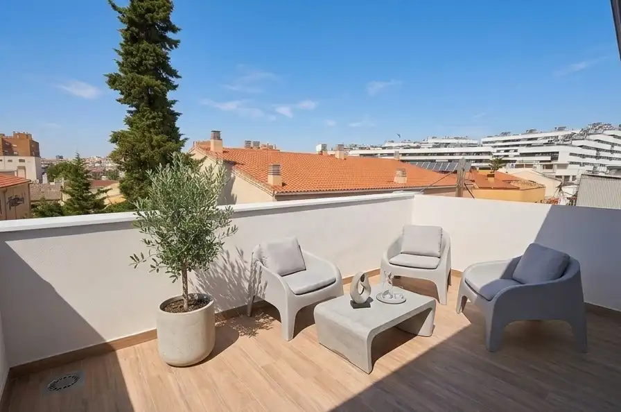 Casa adosada en venta en Carrer de Burgos, 38, Torre-Sana