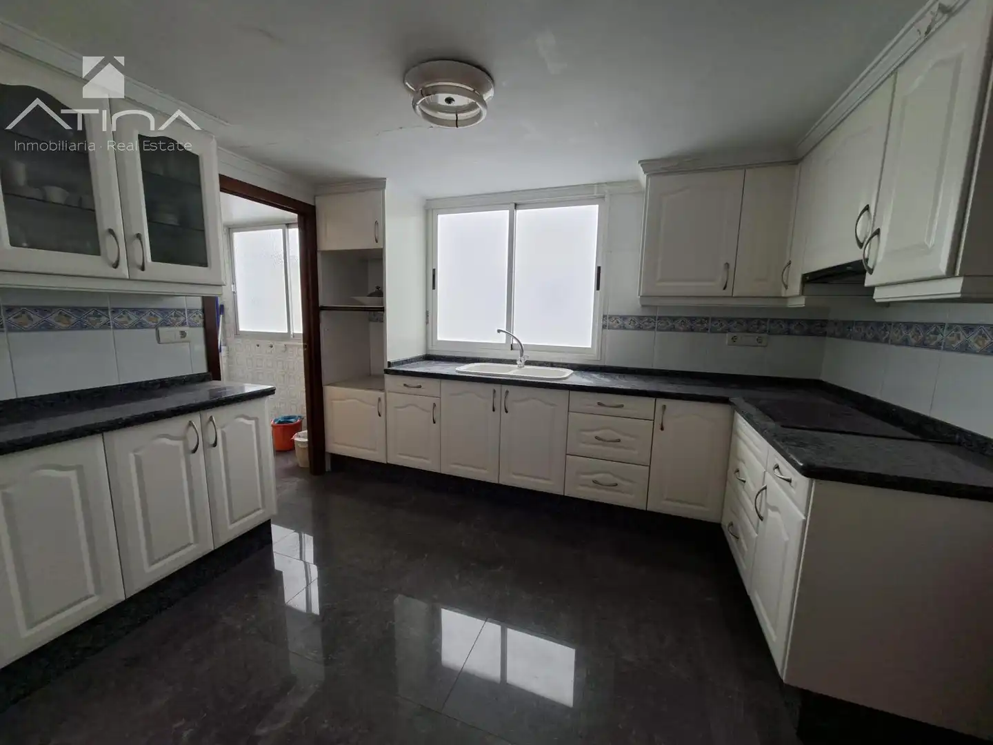 Cocina de Piso en venta en Gandia con Balcón