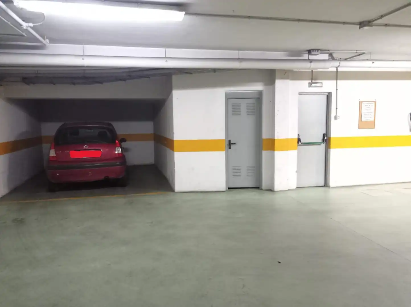 Aparcament en venda a Núcleo urbano, imagen 4