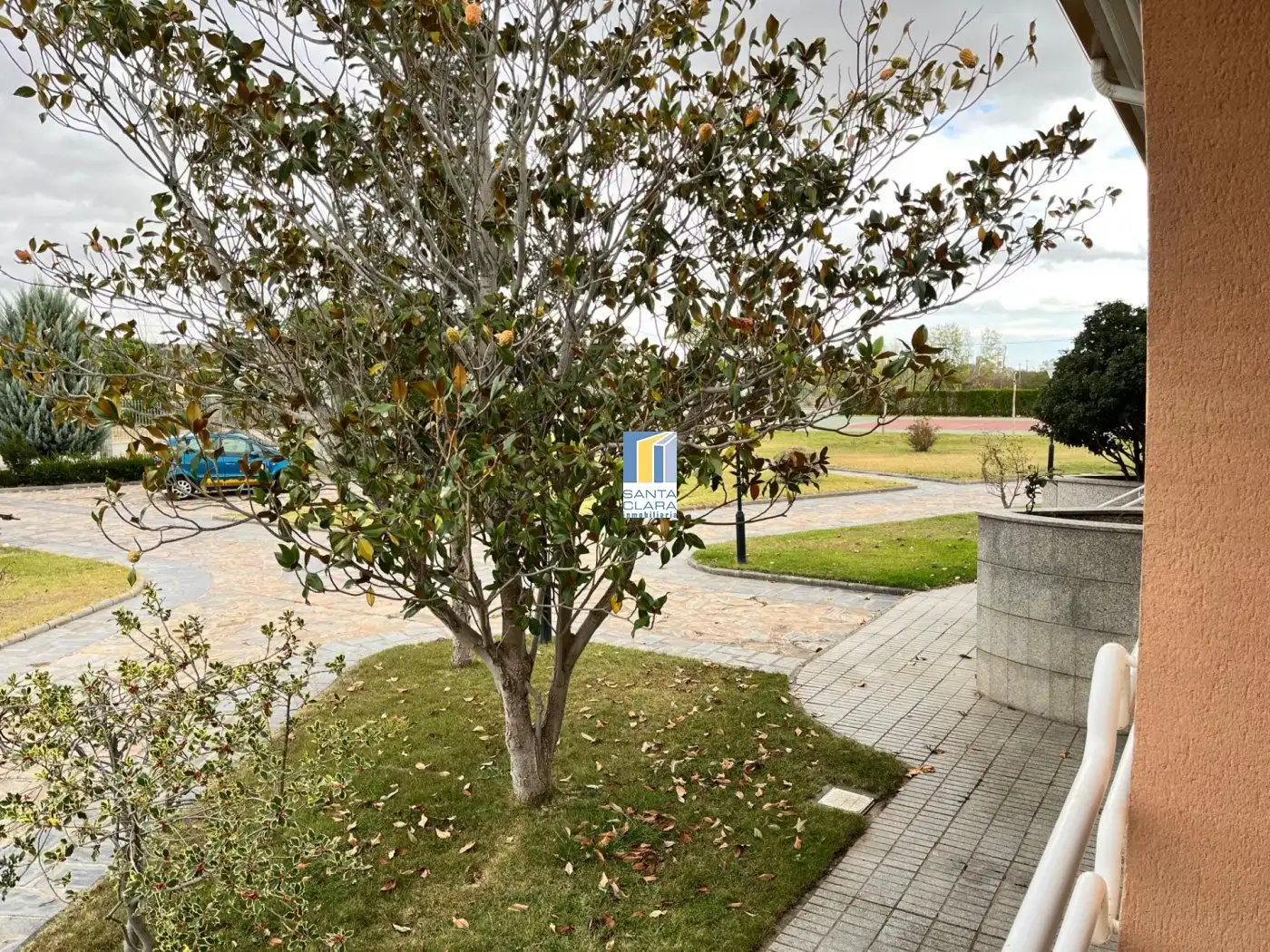 Vista exterior de Casa o xalet en venda en Zamora Capital  amb Aire condicionat, Calefacció i Jardí privat