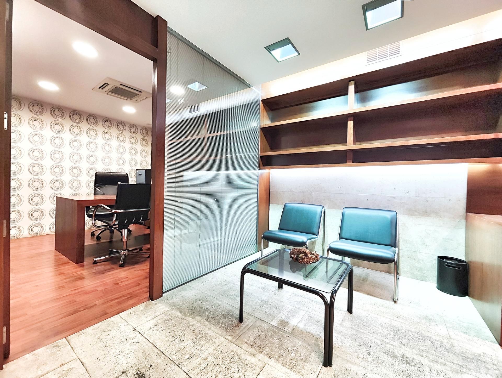 Office for sale in Puertollano  with Air Conditioner, Furnished and Internet