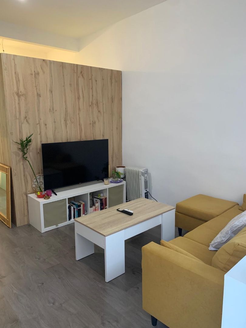Sala d'estar de Estudi de lloguer en  Madrid Capital amb Aire condicionat, Calefacció i Parquet