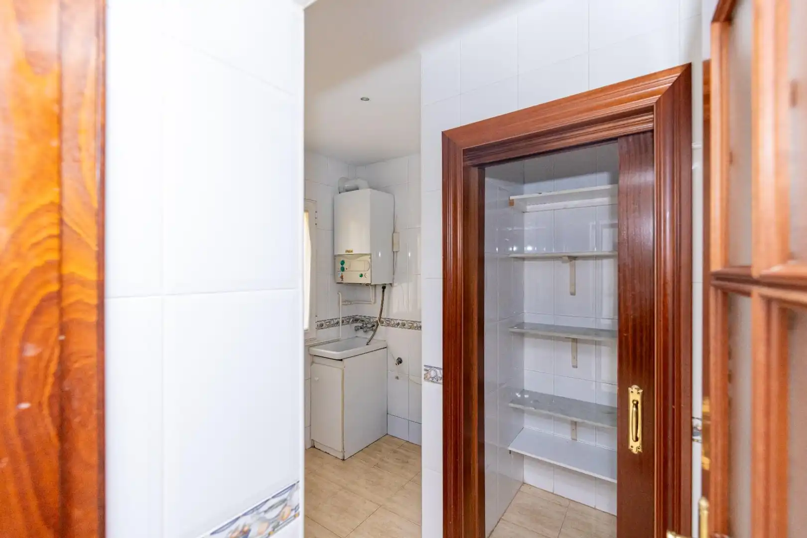 Cocina de Piso de alquiler en Granada con Aire acondicionado, Calefacción y Terraza
