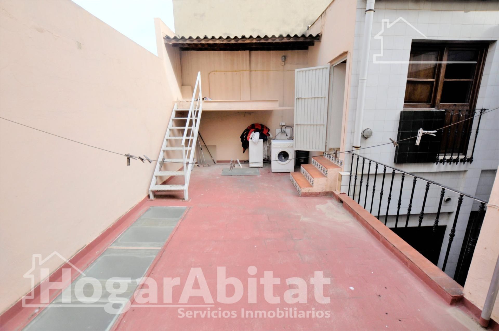 Terrassa de Casa o xalet en venda en Xirivella amb Calefacció, Parquet i Terrassa