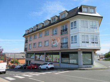 Local comercial en venda a Moeche