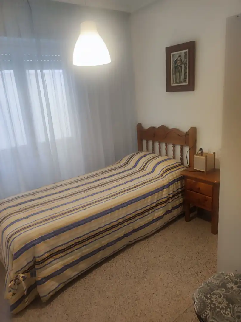 Dormitori de Pis de lloguer en Almoradí, Alicante