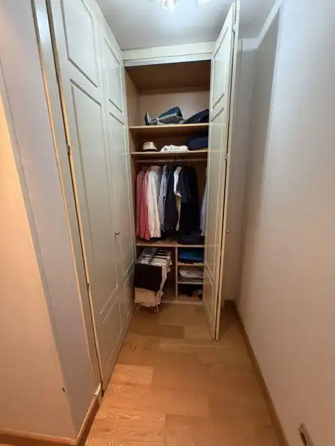 Dormitori de Pis en venda en Sevilla amb Aire condicionat, Terrassa i Traster