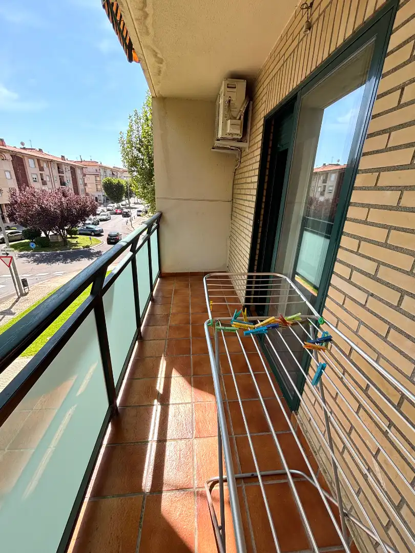 Pis amb terrassa de lloguer a Avenida Salamanca 39, imagen 7