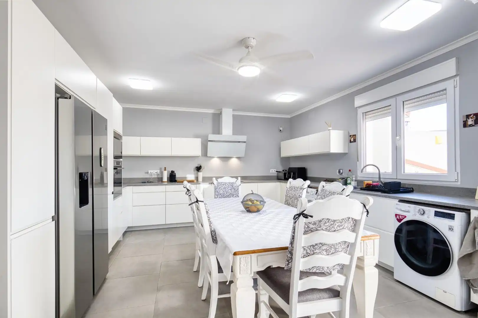 Cocina de Casa adosada en venta en Torre-Pacheco con Aire acondicionado, Calefacción y Jardín privado