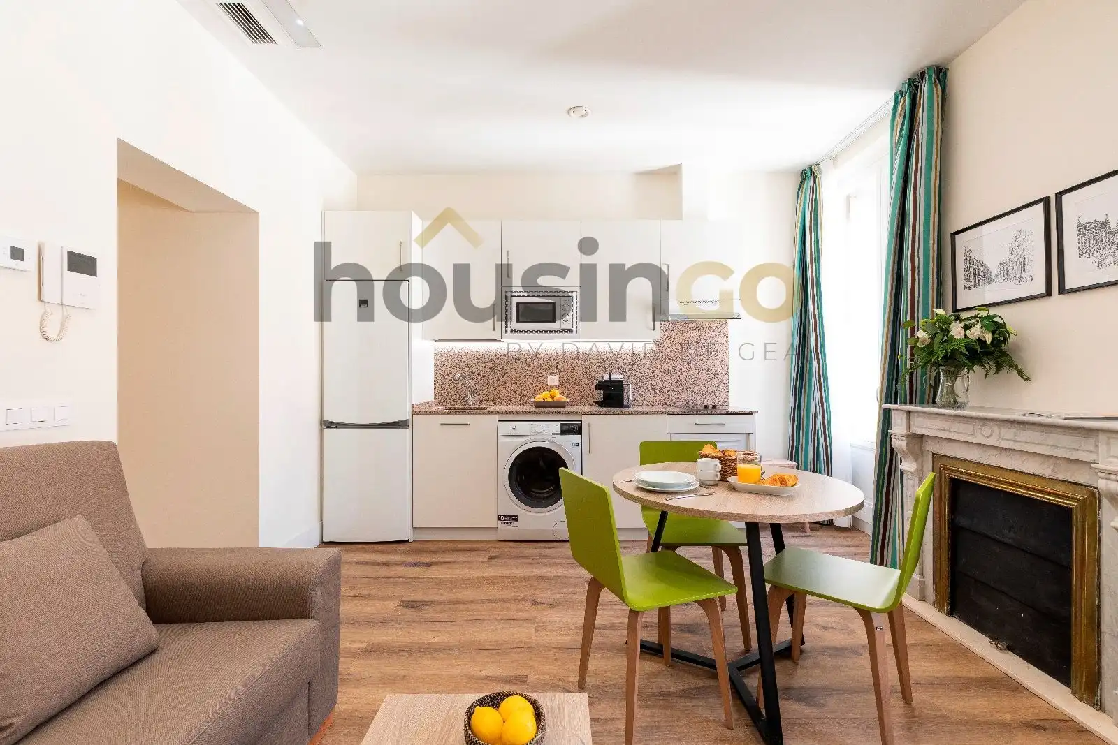 Kitchen of Flat for rent in Madrid  with Air Conditioner, Heating and Terrace