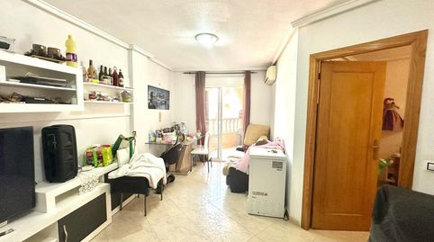 Foto 2 de Piso en venta en Calle San Pascual, 190, Avenida Habaneras - Curva de Palangre, Torrevieja