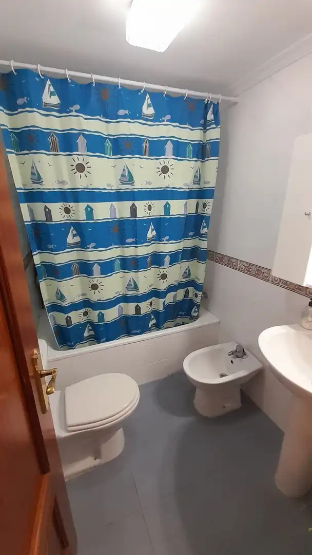 Baño de Apartamento en venta en Torrox con Aire acondicionado, Calefacción y Terraza