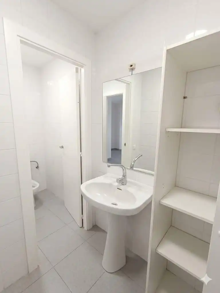 Business premises to rent in Centre, imagen 13