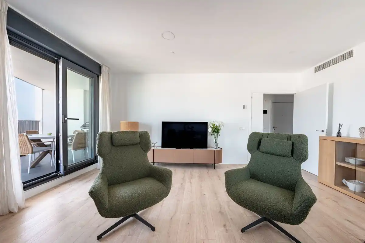 Sala d'estar de Apartament en venda en Málaga amb Aire condicionat, Terrassa i Moblat