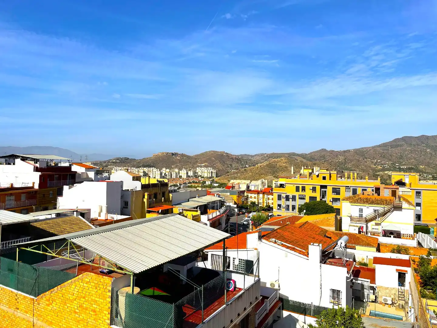 Vista exterior de Casa adosada en venda en Málaga