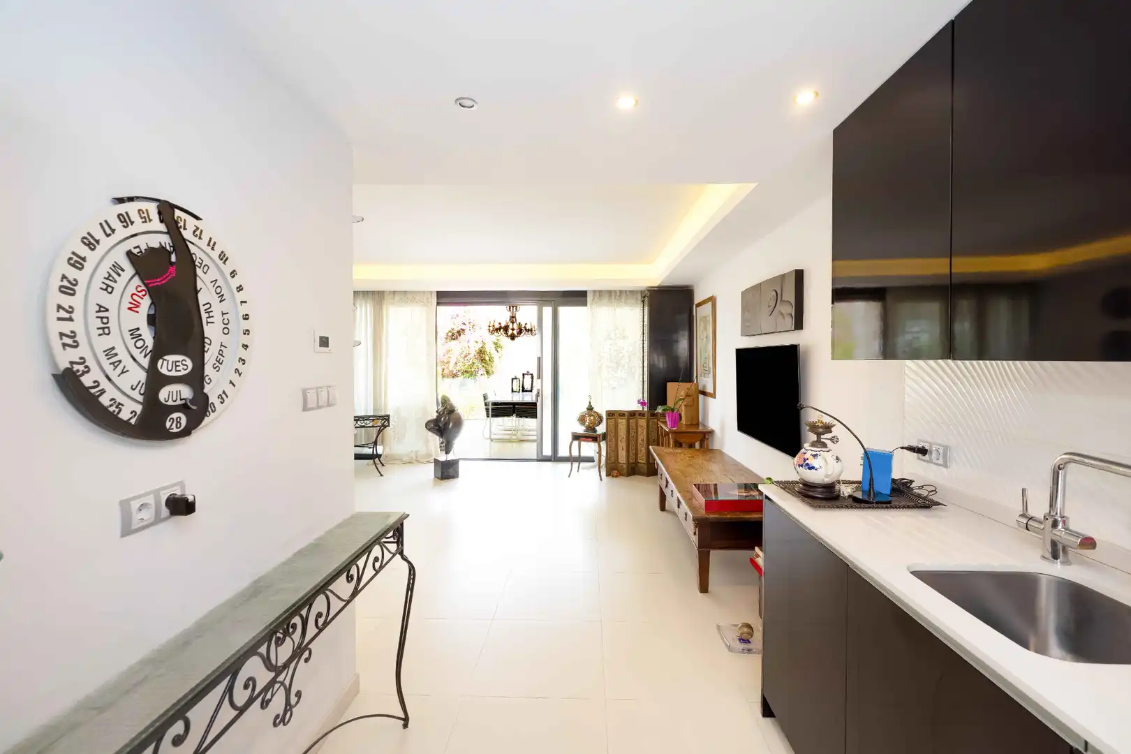 Sala d'estar de Casa adosada en venda en Marbella amb Aire condicionat, Calefacció i Terrassa