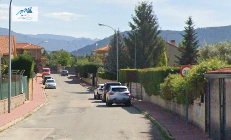 Single-family semi-detached for sale in  VALLE DE LA OROTAVA, Guadarrama