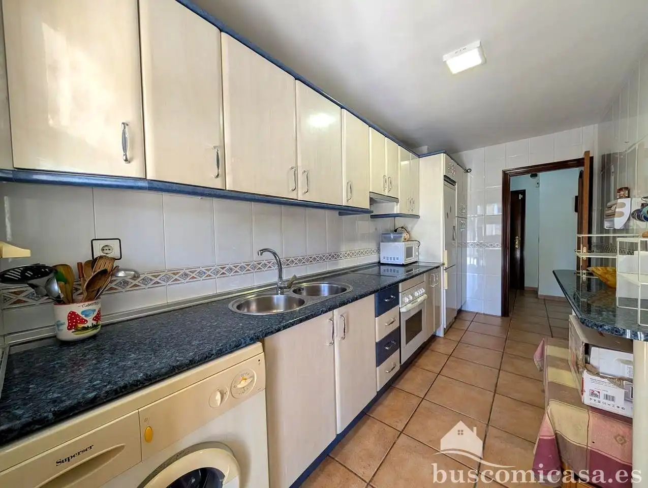 Cocina de Planta baja en venta en Algarrobo con Jardín privado, Terraza y Amueblado