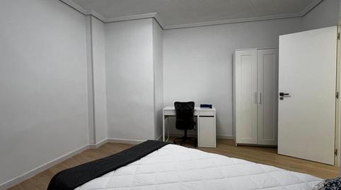 Foto 4 de Planta baja para compartir en Carrer de Campoamor, L'Amistat,  Valencia Capital