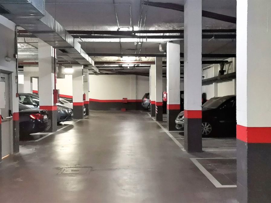 Parking de Garaje de alquiler en  Madrid Capital