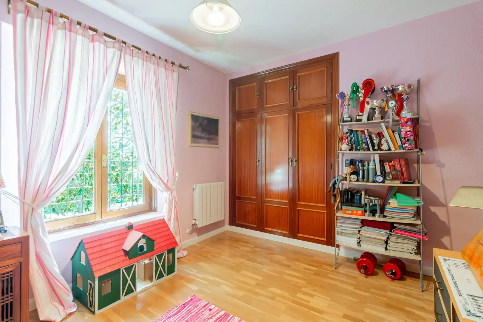 Bedroom of Houses for sale in Boadilla del Monte  with Heating, Private garden and Terrace