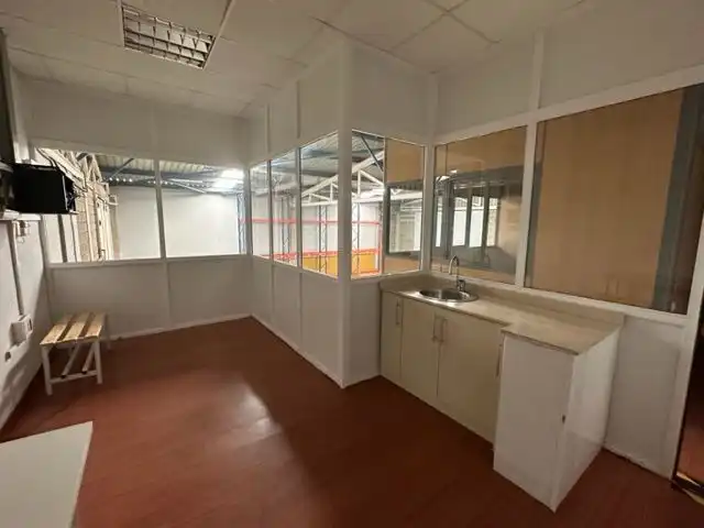 Fabrikhallen zur Miete in El Rosario