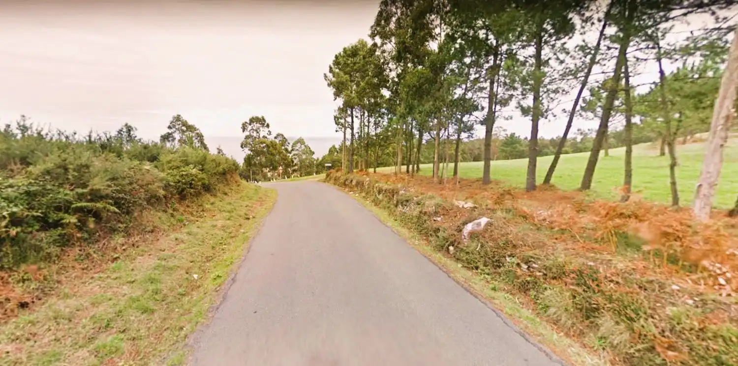 Land for sale in A Laracha  , A Coruña