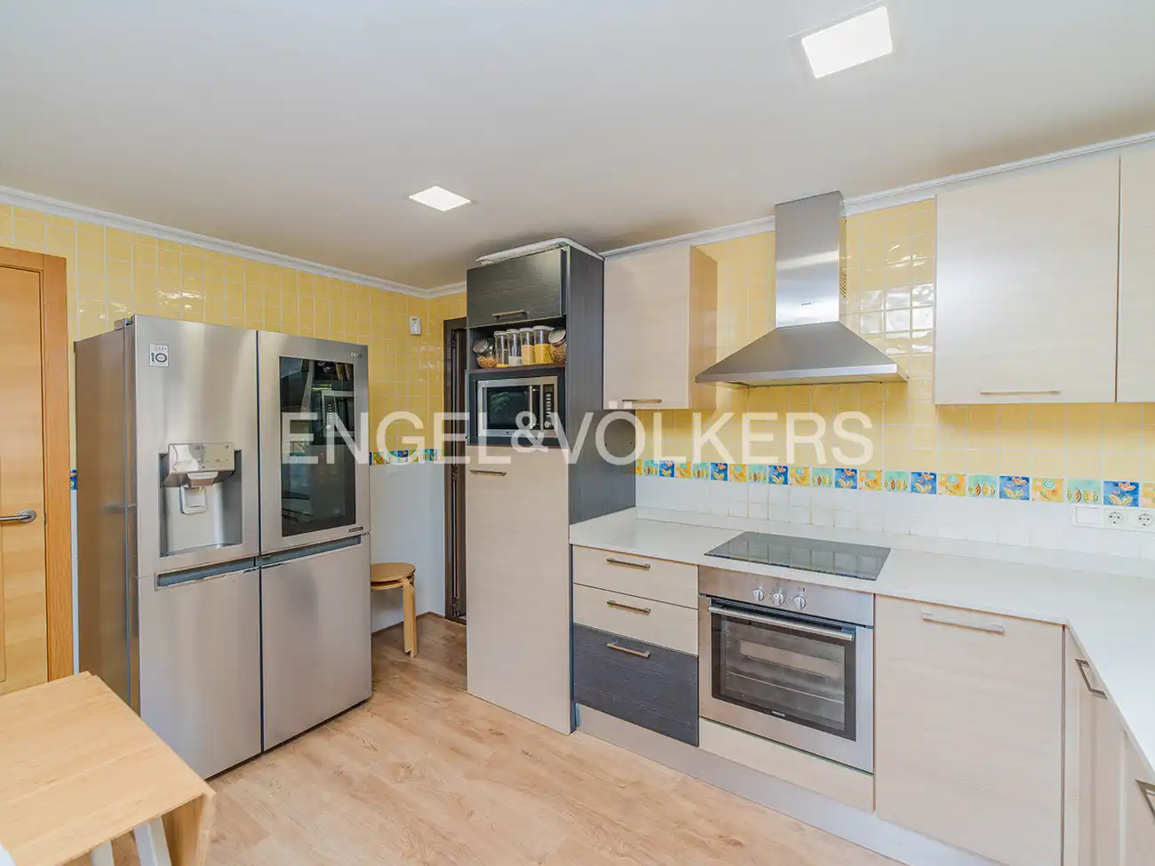 Cocina de Casa adosada en venta en Mutxamel con Aire acondicionado, Calefacción y Jardín privado