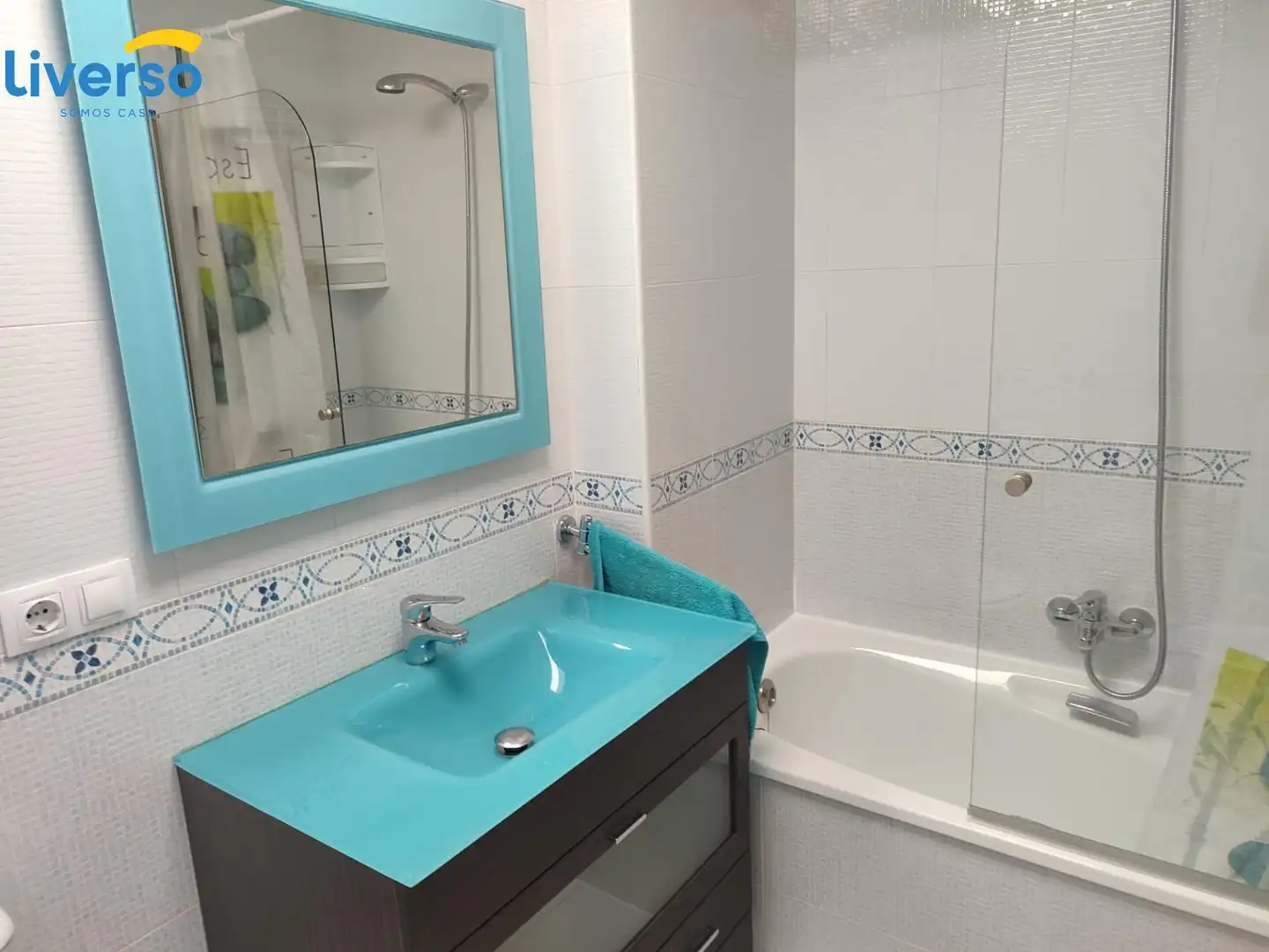 Baño de Piso de alquiler en Burgos con Calefacción, Trastero y Amueblado