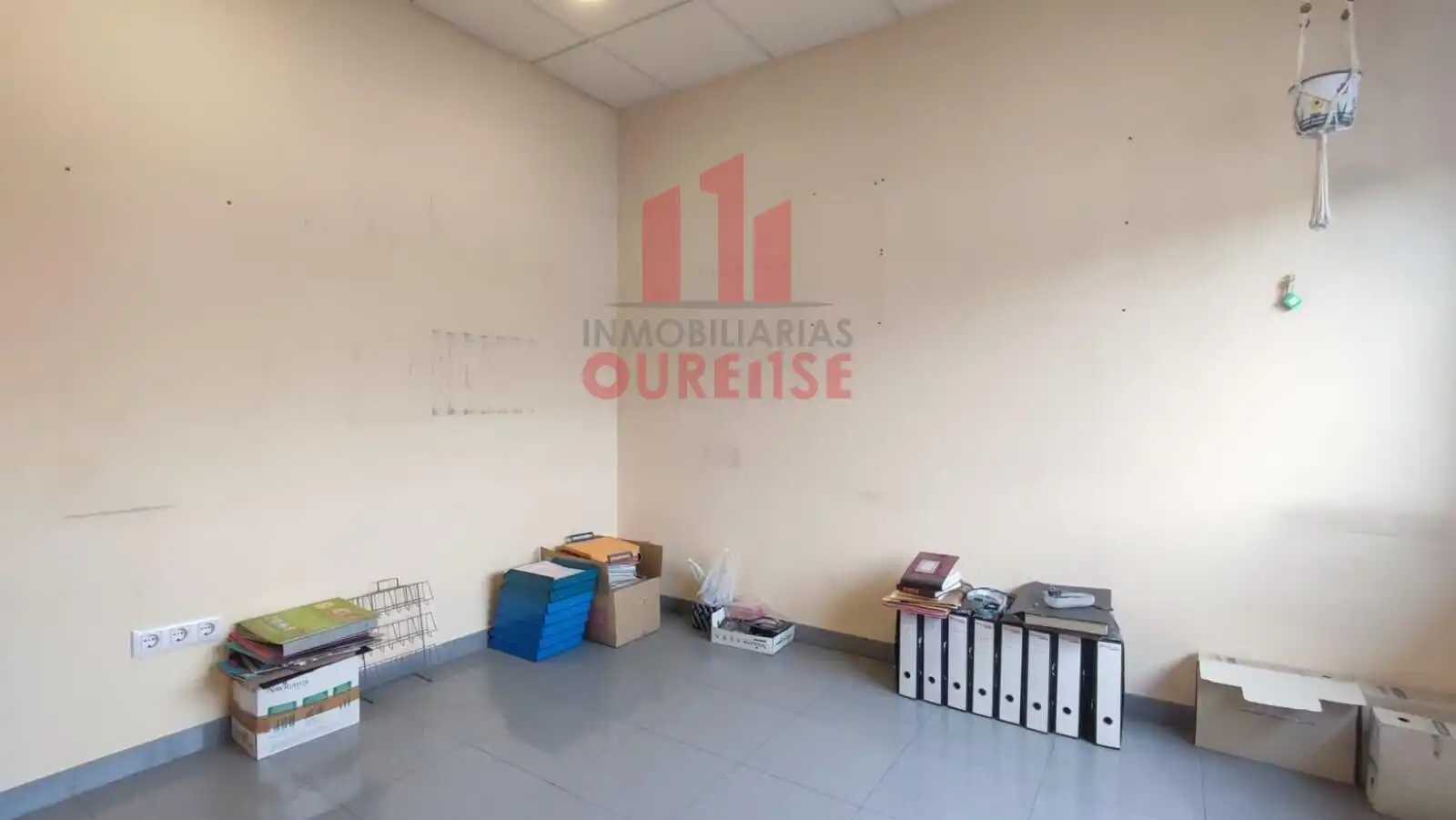 Local commercial à louer à Barbadás, imagen 9