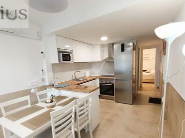 Flat for sale in Avenida del Port