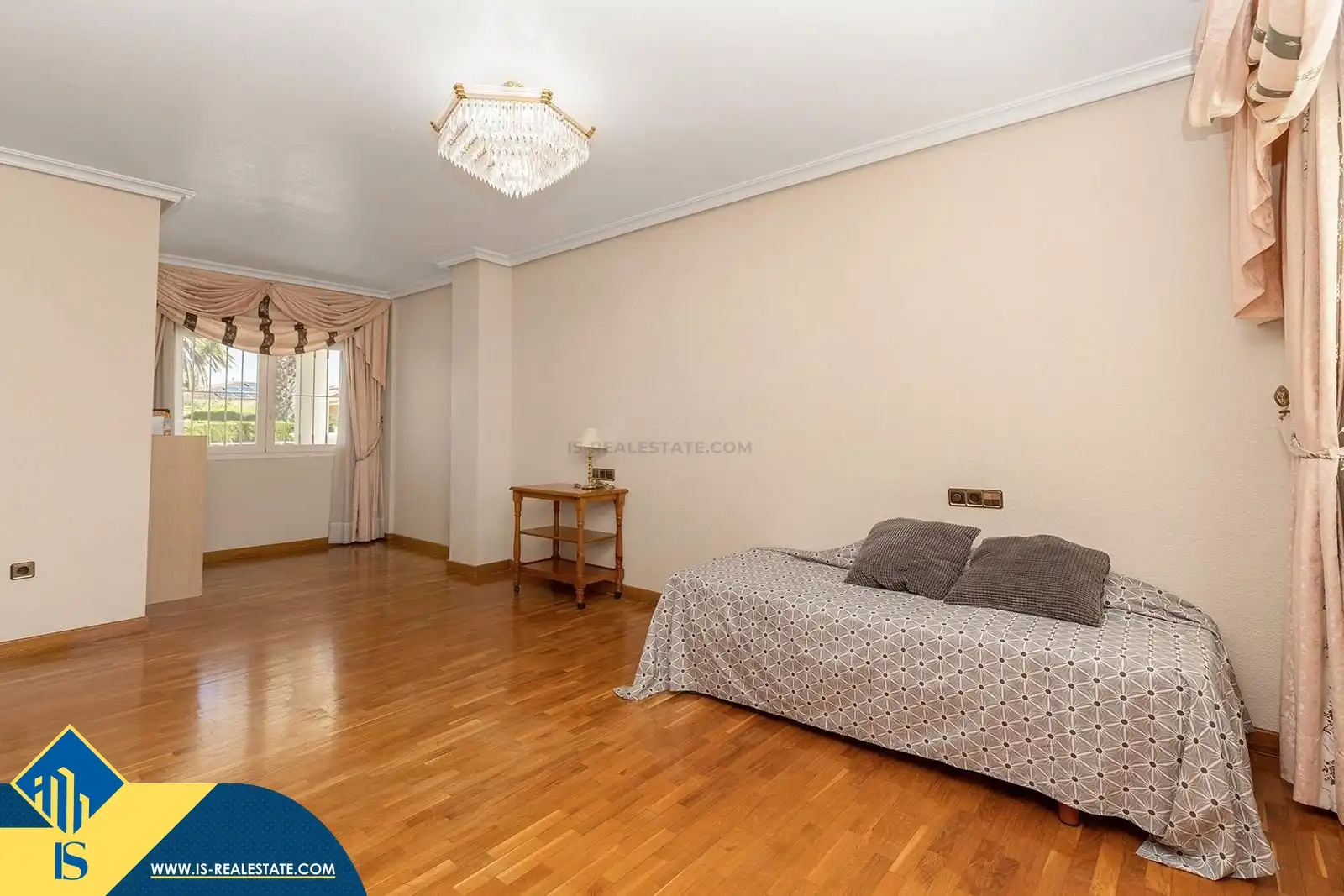Chalet con jardín en venta en Zona Carrefour - Urbanizaciones, imagen 22