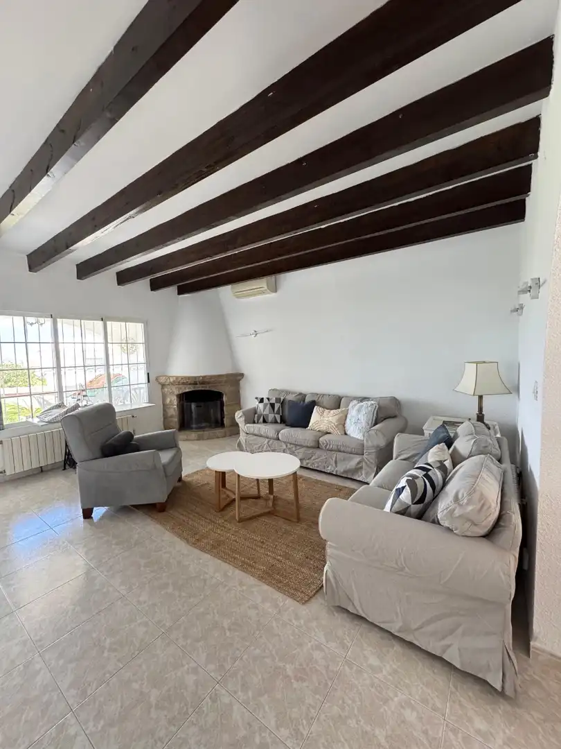 Wohnzimmer von Haus oder Chalet zur Miete in L'Alfàs del Pi mit Klimaanlage, Heizung und Privatgarten