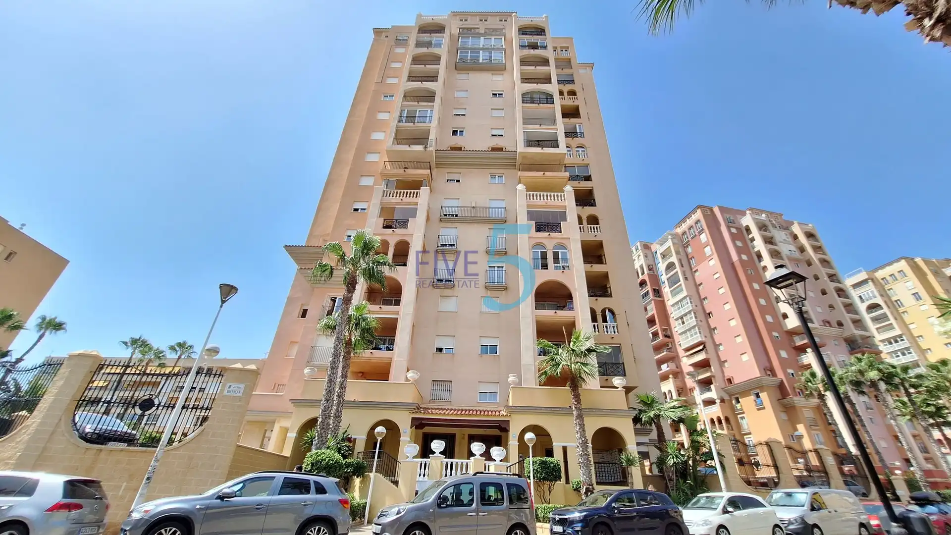 Piso con terraza en venta en Playa de los Locos, imagen 6