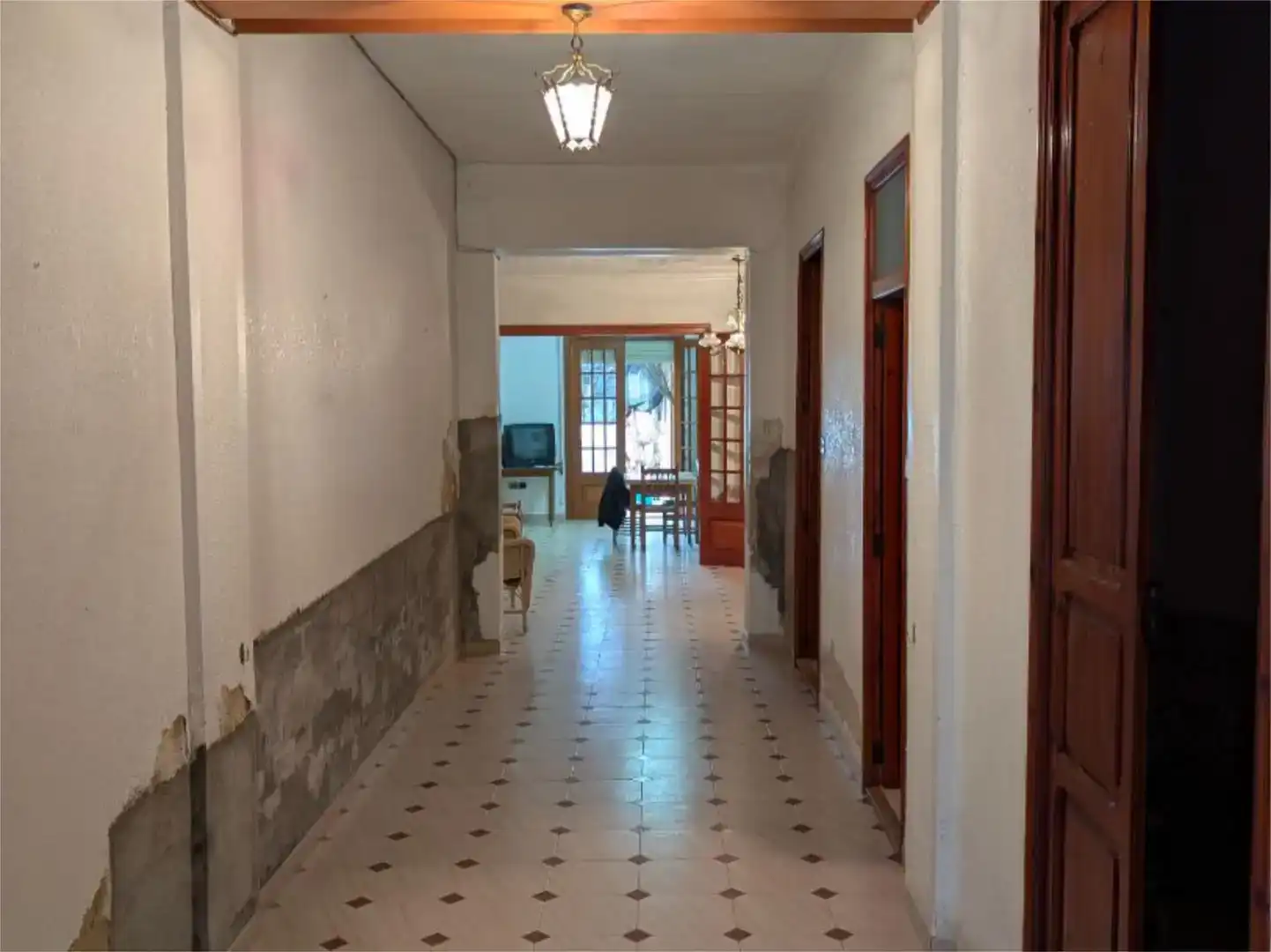 Planta baixa en venda en Montserrat amb Terrassa