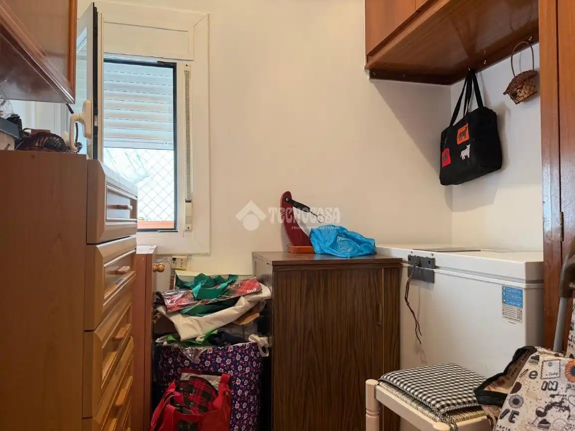 Kitchen of Flat for sale in Barcelona