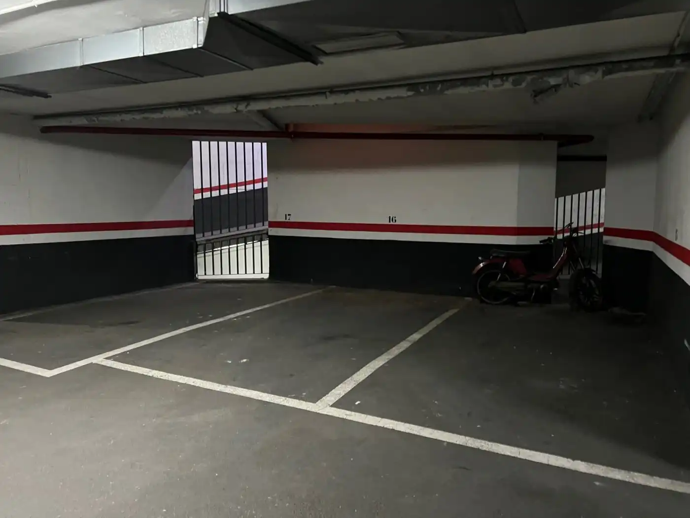 Einzelparkplatz zum Verkauf in Calle EMBAJADORES 105, imagen 4