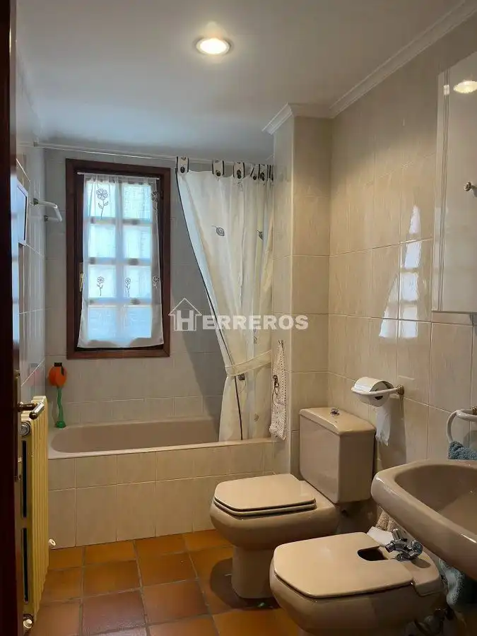 Bathroom of Duplexes for sale in El Rasillo de Cameros  with Heating