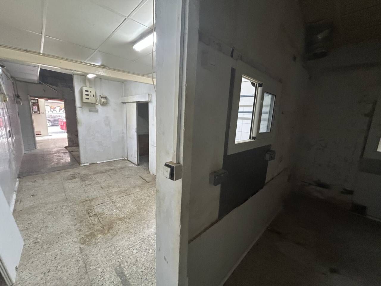 Local de lloguer en L'Hospitalet de Llobregat