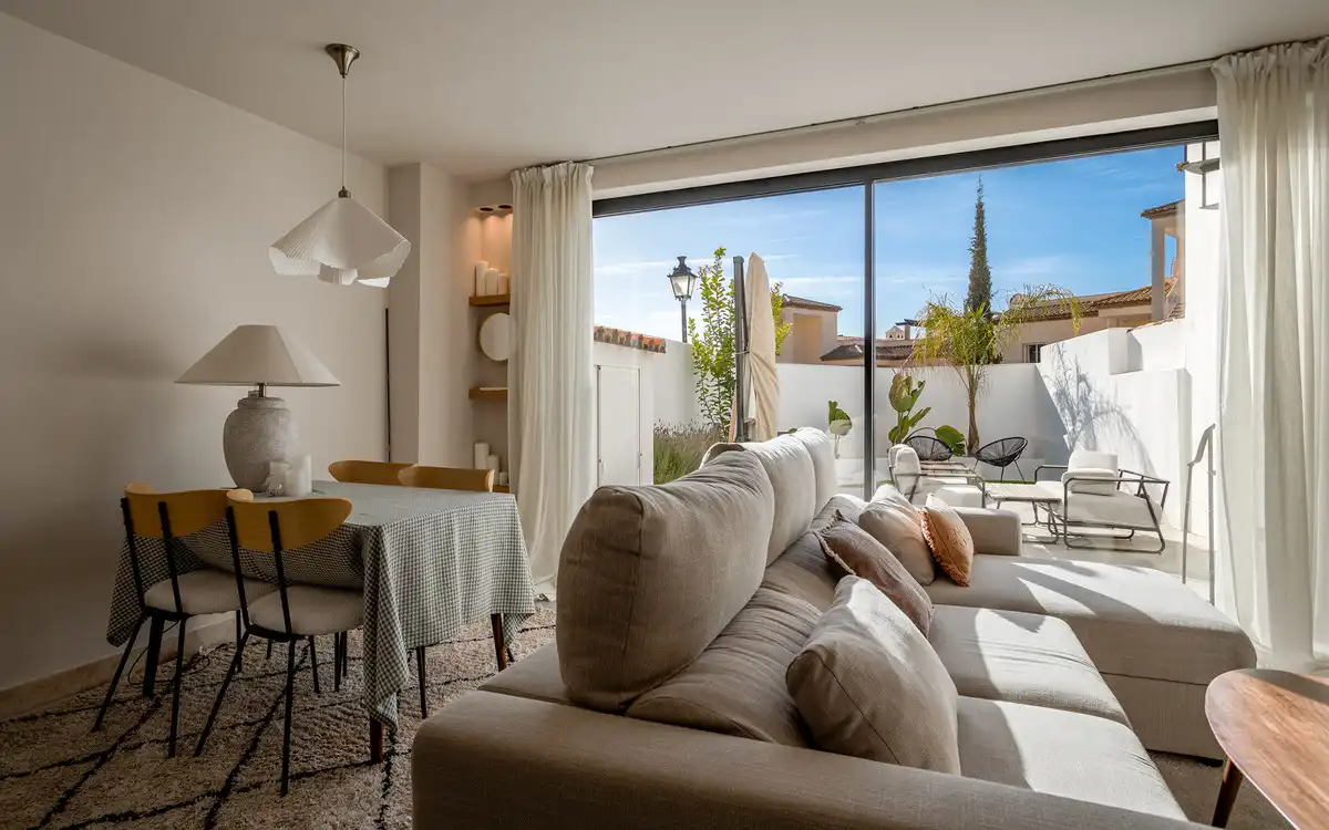 Reihenhaus zum Verkauf in Nueva Andalucía, imagen 3