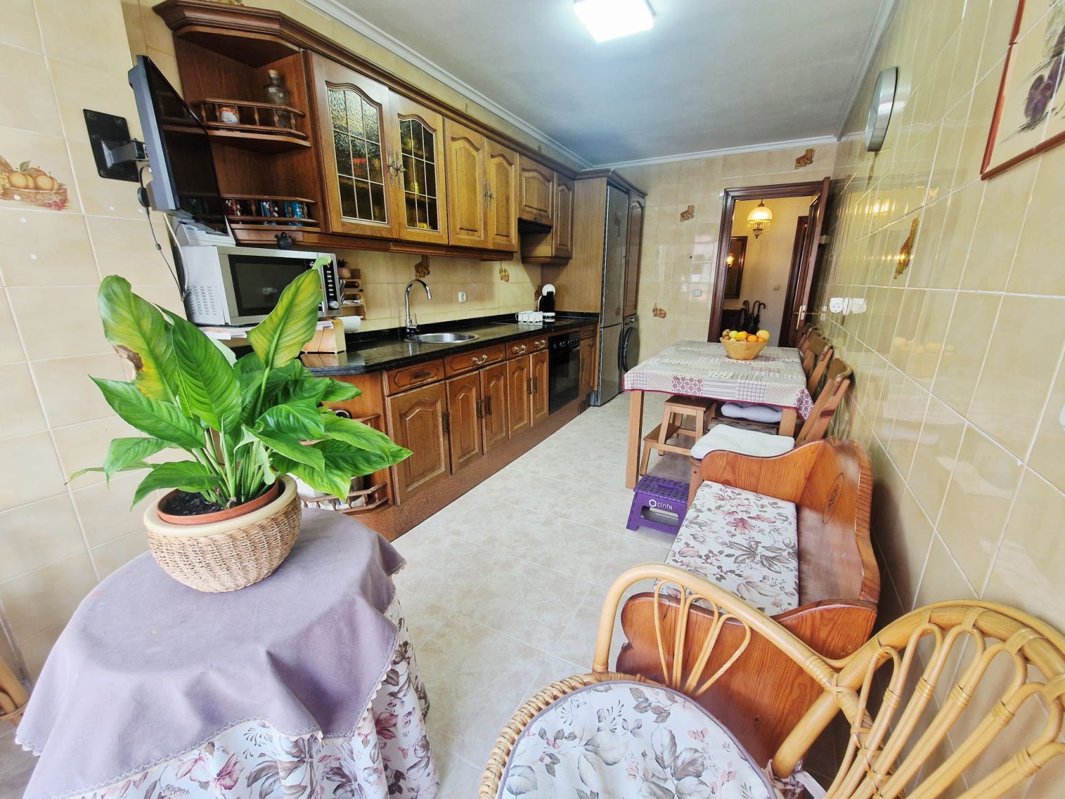 Cuina de Pis en venda en Avilés amb Calefacció, Terrassa i Traster