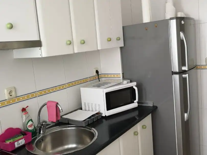 Cuina de Pis de lloguer en Málaga amb Aire condicionat, Calefacció i Terrassa