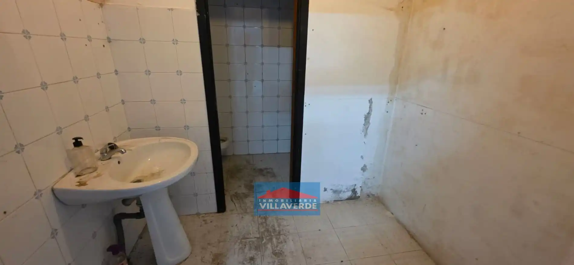 Business premises for sale in Coiro, imagen 8