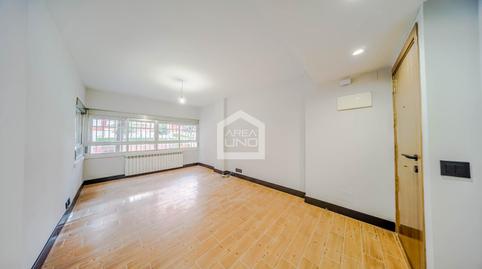 Foto 2 de Planta baixa en venda a Zona Centro Joven, Madrid