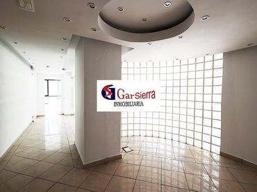 Oficina amb ascensor en venda a El Pinar - Punta Galea