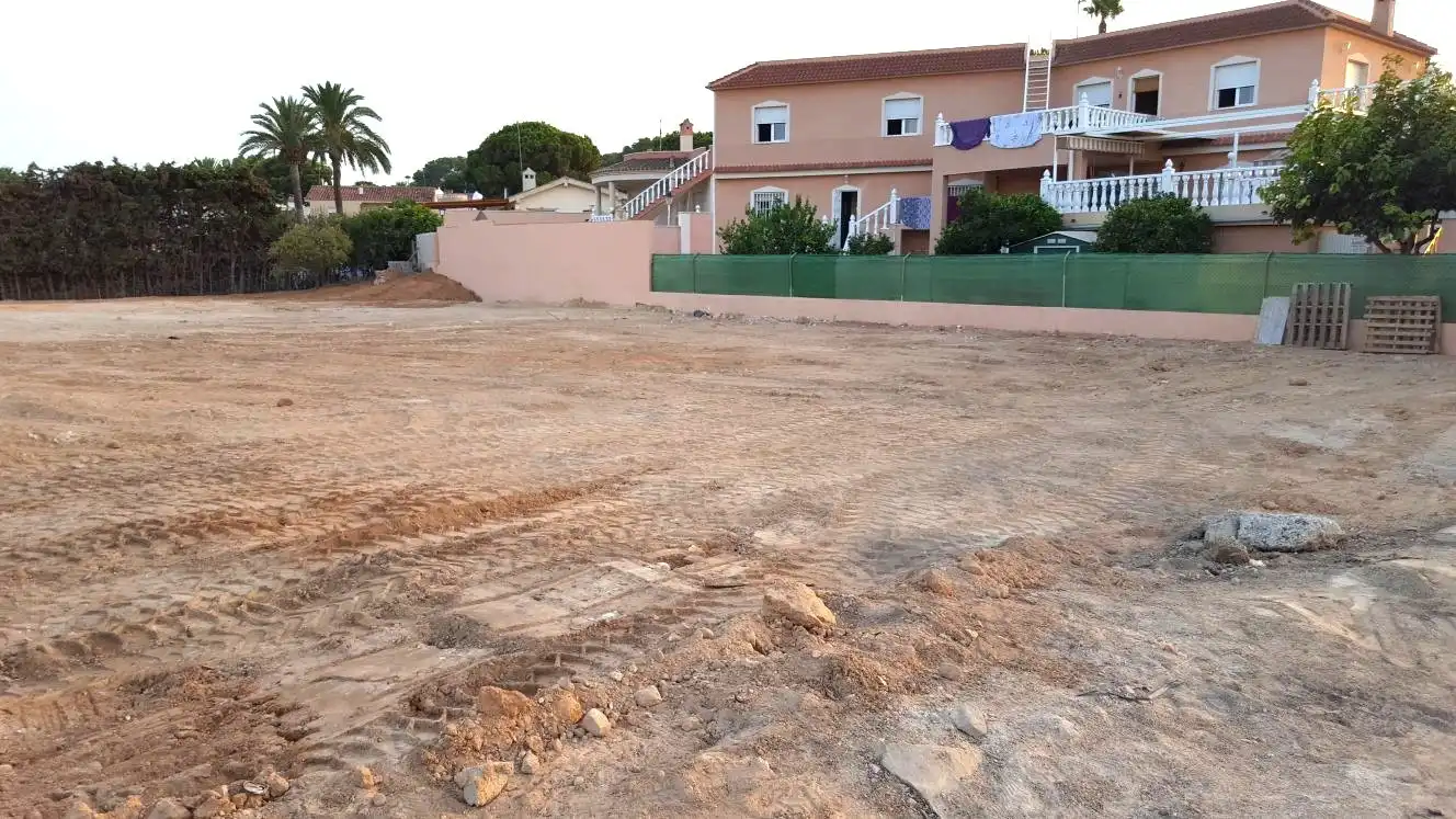 Terreny residencial en venda a CL RAUL FERRANDEZ GIMENEZ 45, imagen 8