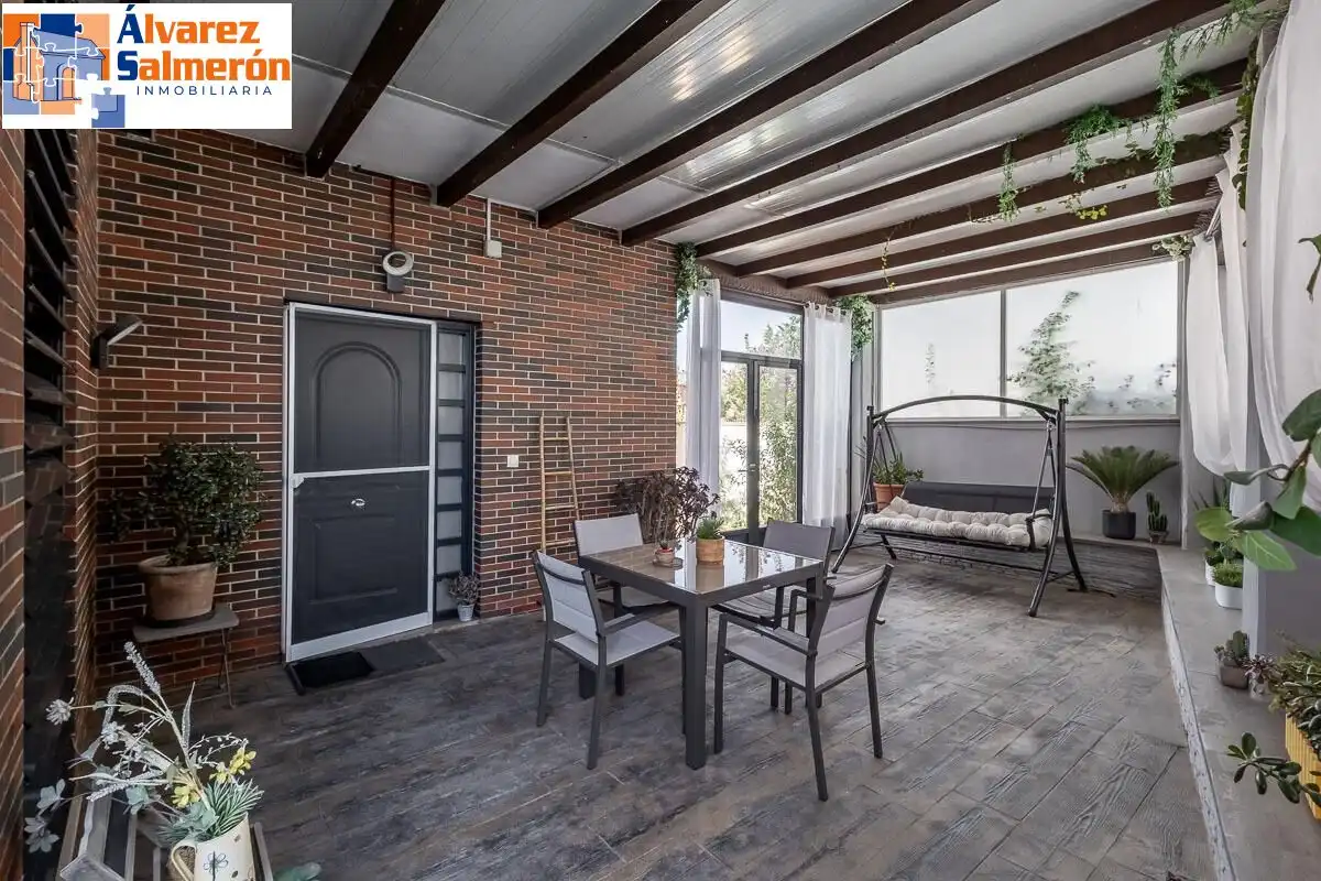 Villa avec jardin à vendre à Polideportivo, imagen 3