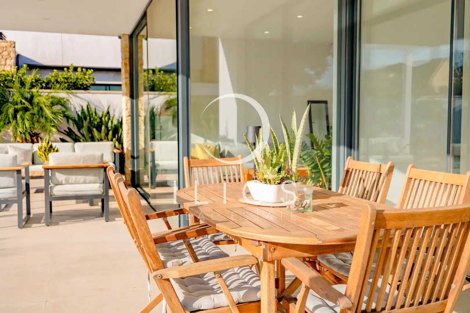 Detached house with terrace for sale in Montesol, imagen 7