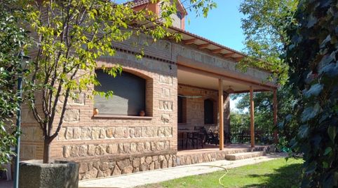 Foto 4 de Casa o chalet en venta en Paseo de Recoletos, 32, El Tiemblo , Ávila