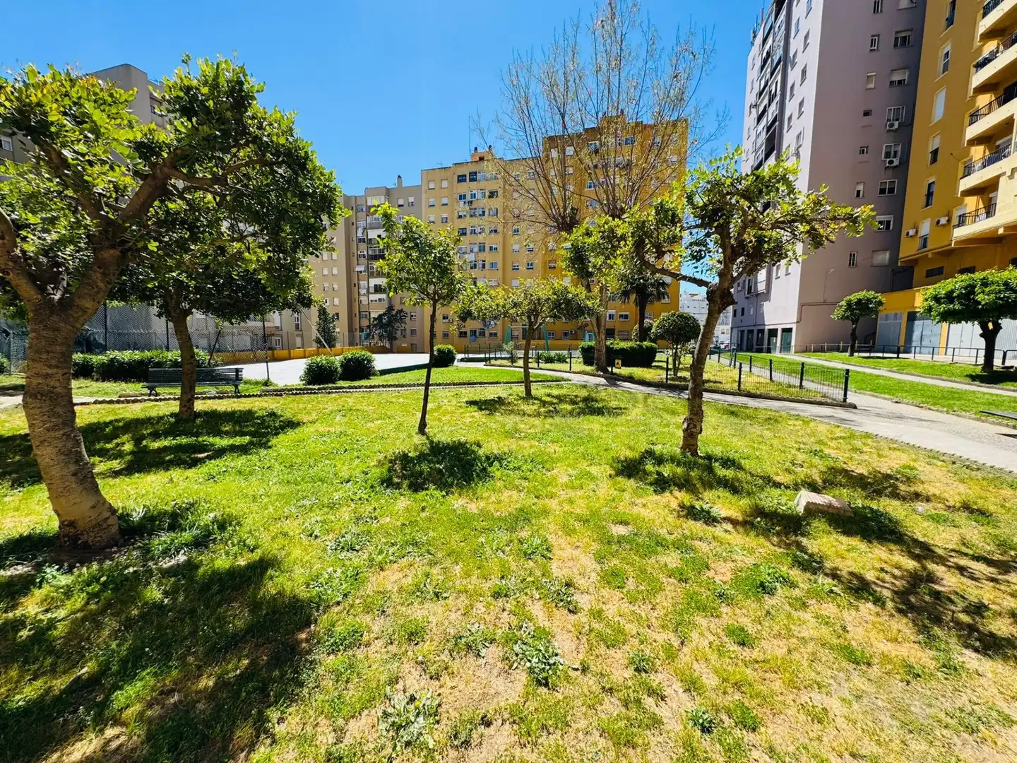 Außenansicht von Wohnung zum Verkauf in Algeciras